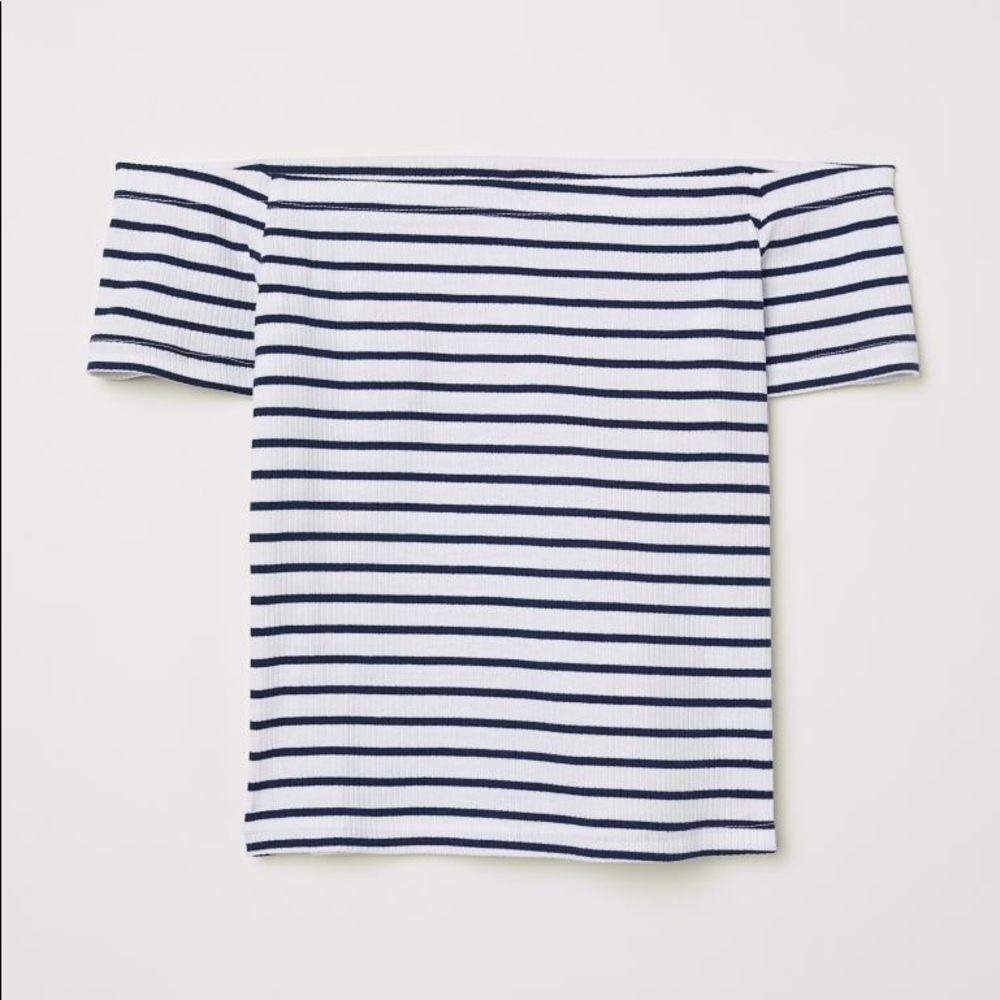 H&M off the shoulder crop top